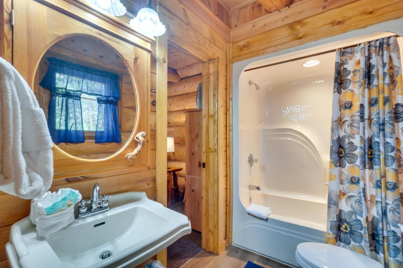 Smoky Mountain Vacation Rental Cabin With Hot Tub! Gatlinburg Bagian luar foto