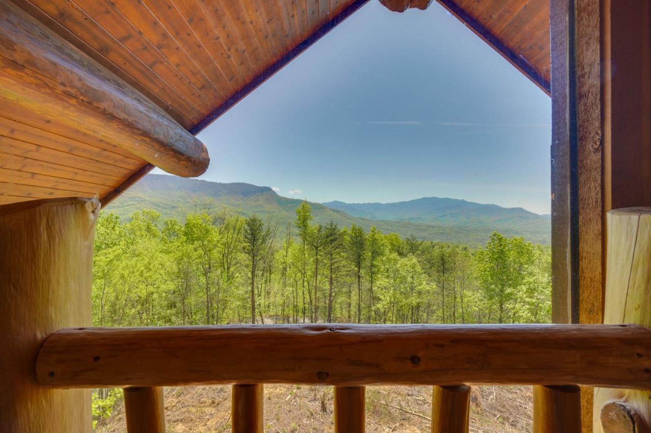 Smoky Mountain Vacation Rental Cabin With Hot Tub! Gatlinburg Bagian luar foto